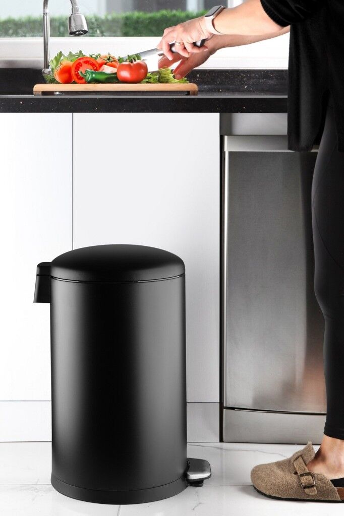 Primanova Bombe Kapaklı Çöp Kovası 30 LT Mat Texture - İç Kısım Siyah